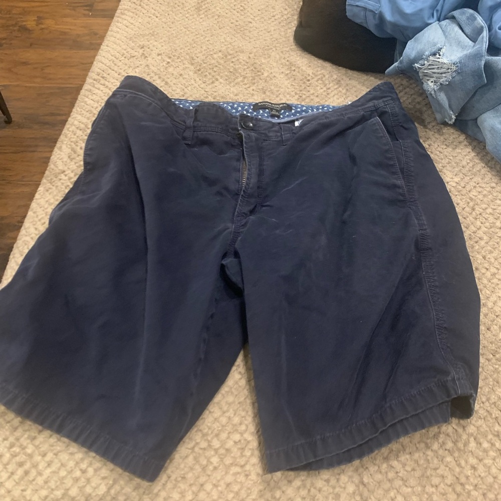 Banana republic aiden shorts size 32